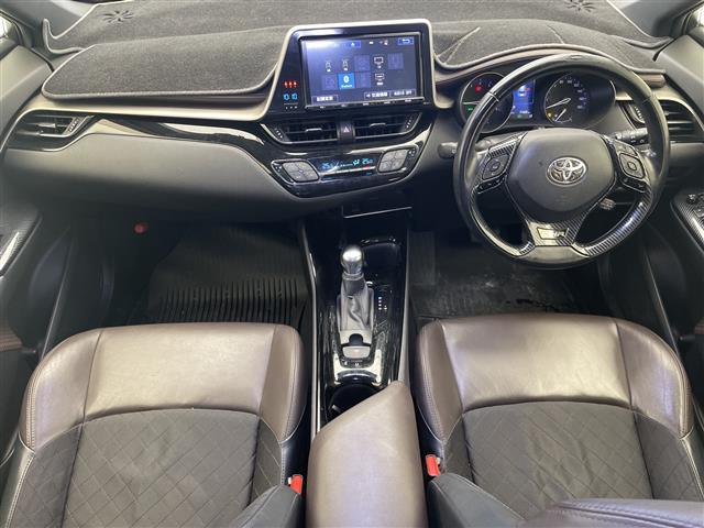 トヨタ C-HR