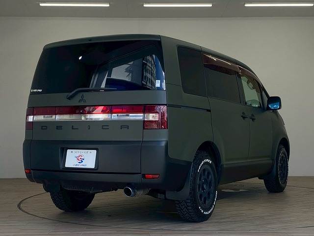 三菱 デリカD:5