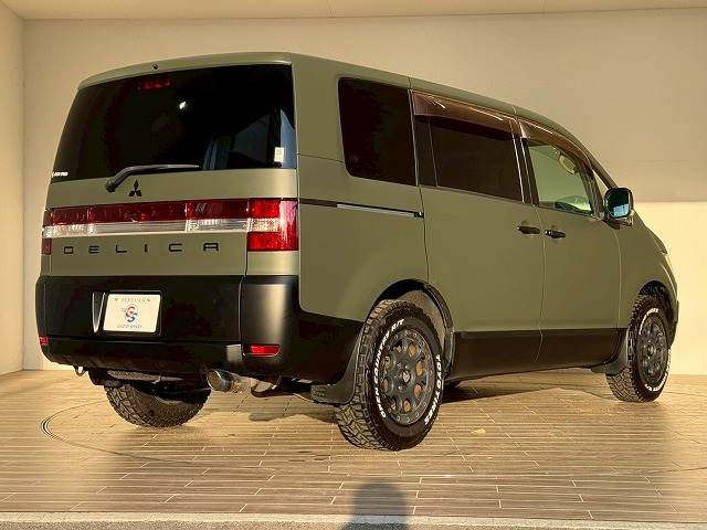 三菱 デリカD：5