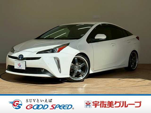 トヨタ プリウス
