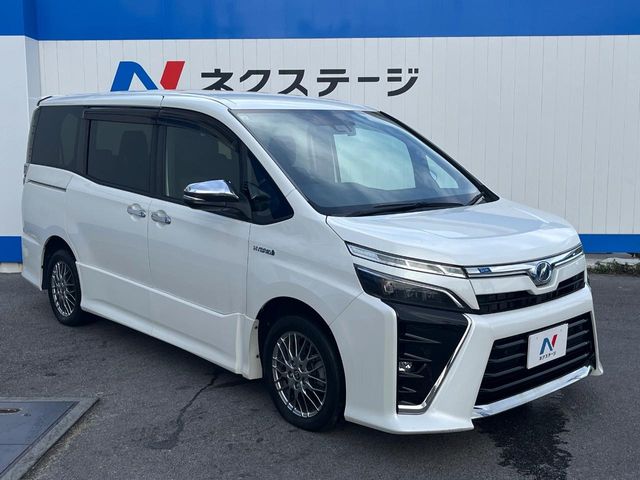 トヨタ ヴォクシー