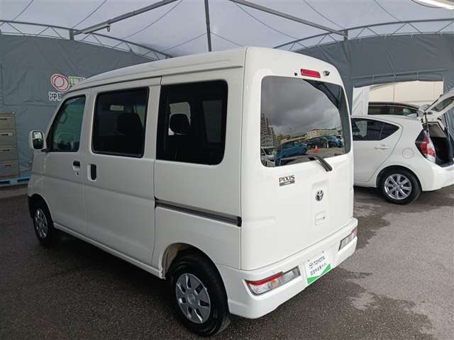 トヨタ ピクシスバン
