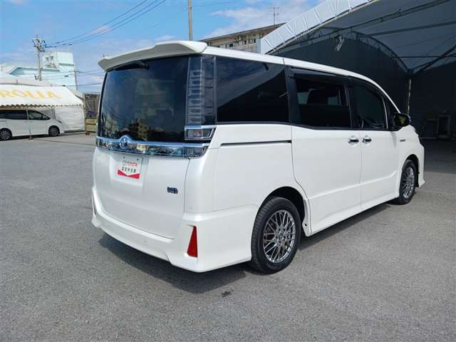 トヨタ ヴォクシー