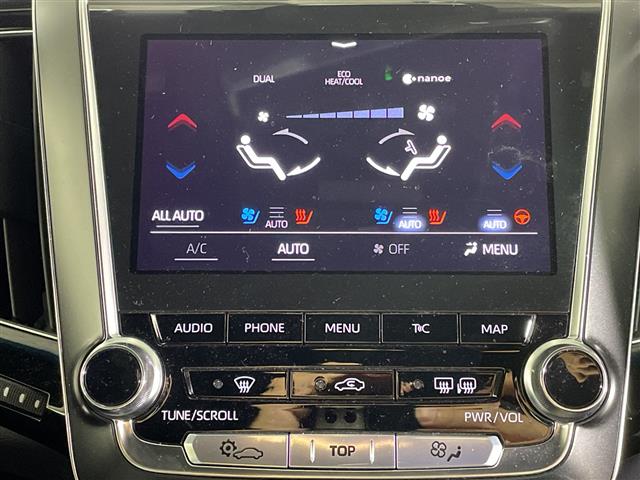 トヨタ クラウン