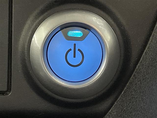 日産 リーフ