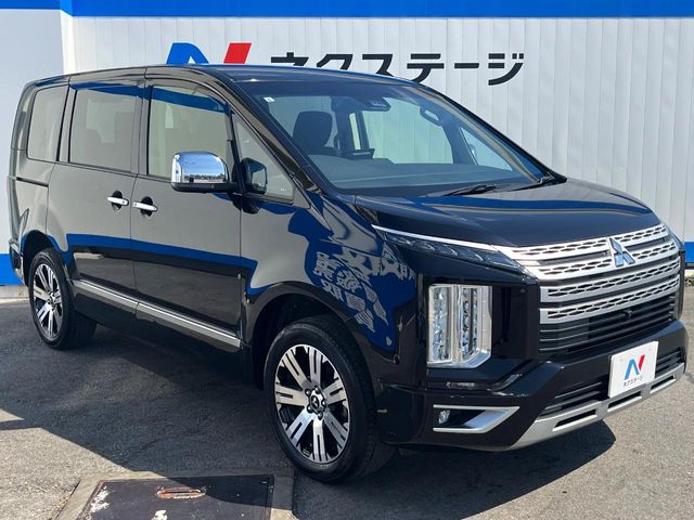 三菱 デリカD：5