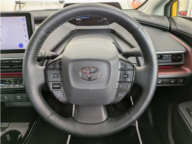 トヨタ プリウス