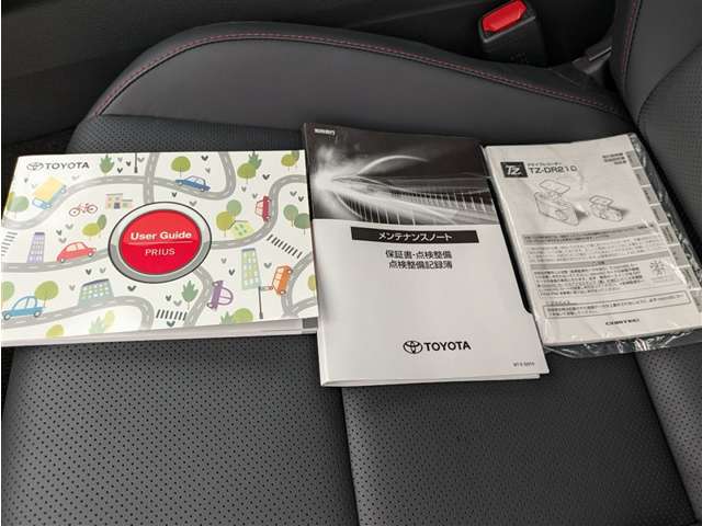 トヨタ プリウス