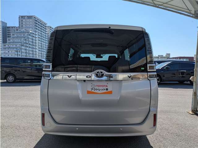 トヨタ ヴォクシー