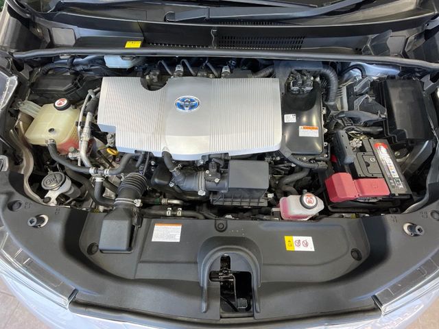 トヨタ プリウス