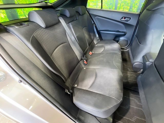 トヨタ プリウス