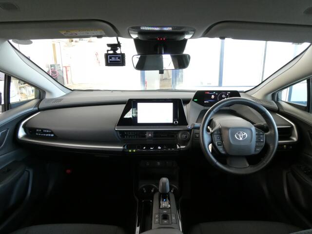 トヨタ プリウス