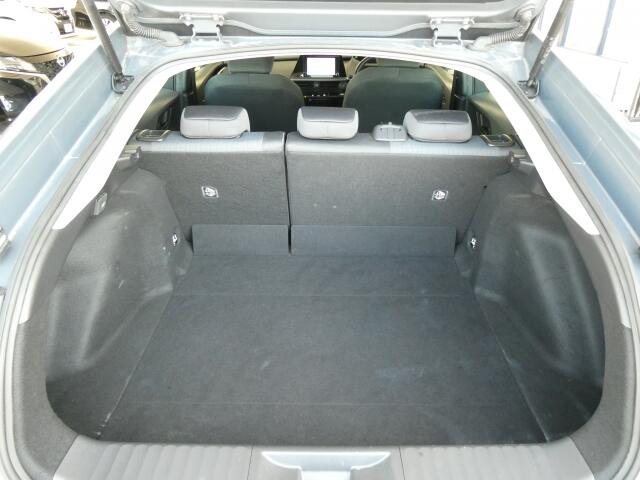 トヨタ プリウス