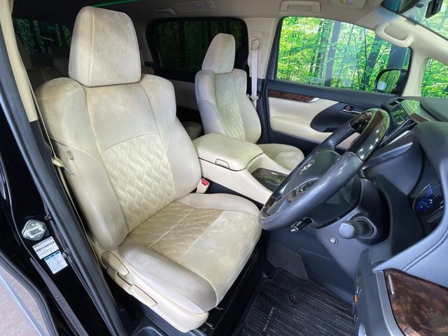 トヨタ ヴェルファイア