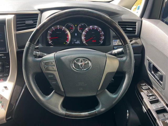 トヨタ ヴェルファイア