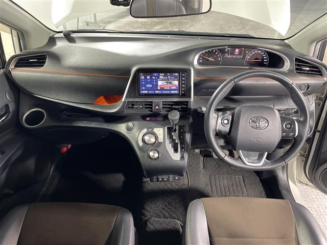 トヨタ シエンタ