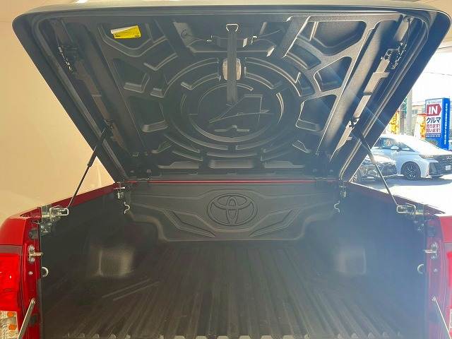 トヨタ ハイラックス