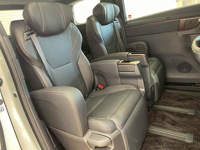 トヨタ ヴェルファイア