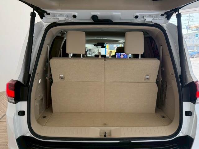 トヨタ ランドクルーザー300