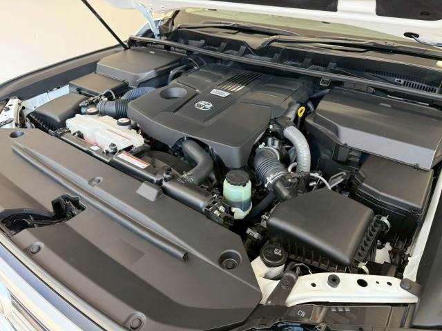 トヨタ ランドクルーザー300