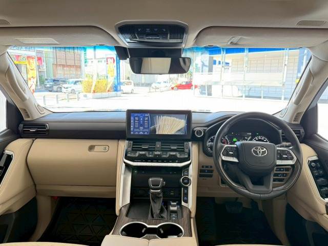 トヨタ ランドクルーザー300