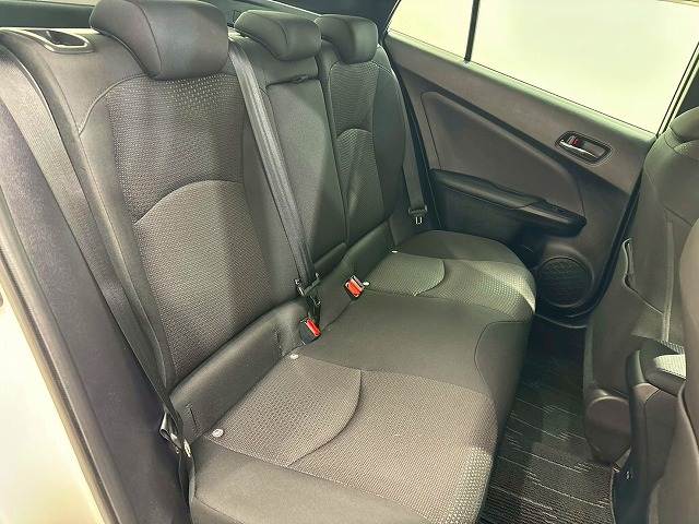 トヨタ プリウス