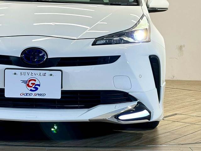 トヨタ プリウス