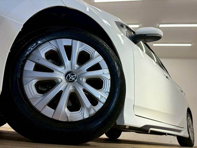 トヨタ プリウス