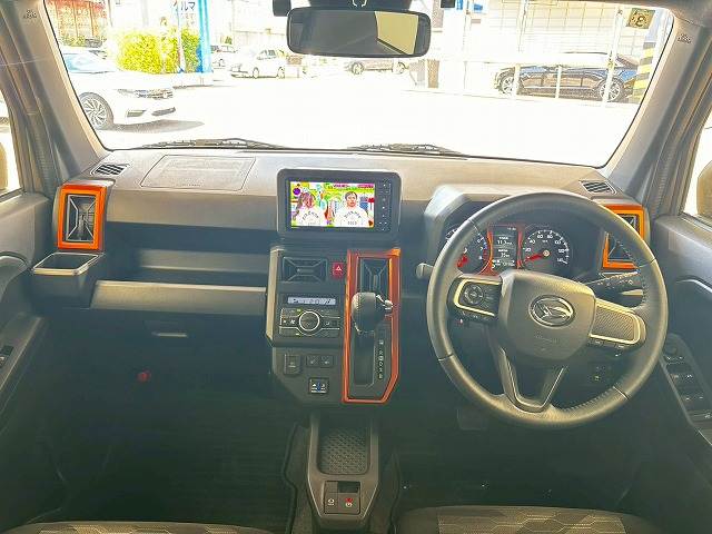 ダイハツ タフト