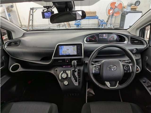 トヨタ シエンタ