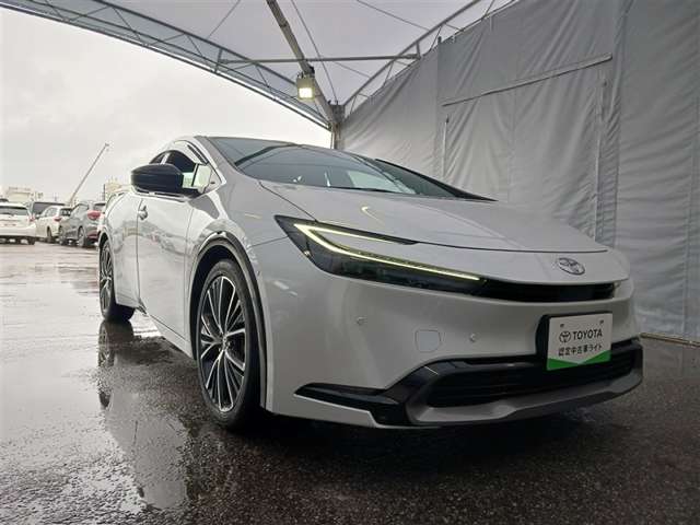 トヨタ プリウス