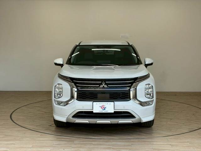 三菱 アウトランダーPHEV