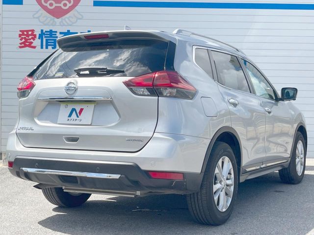 日産 エクストレイル