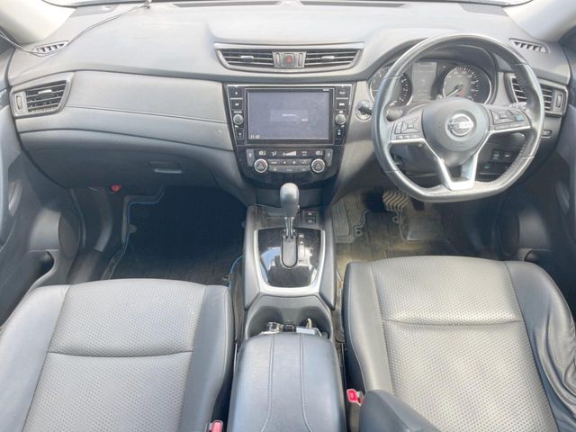 日産 エクストレイル