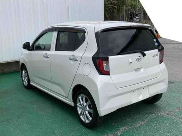 ダイハツ ミライース