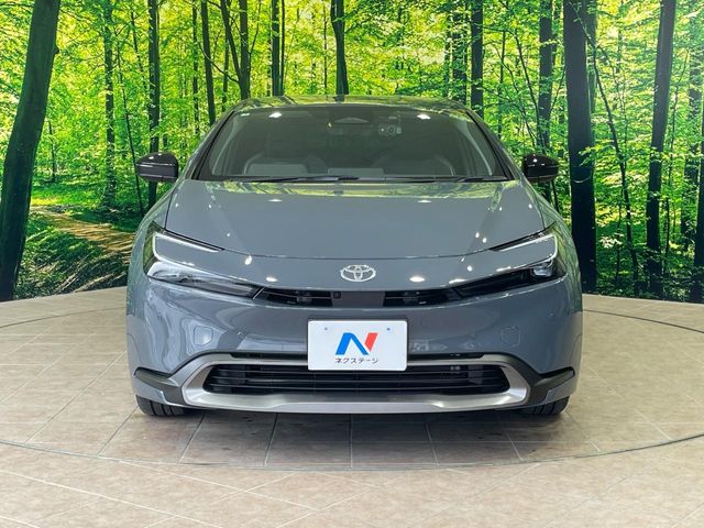 トヨタ プリウス