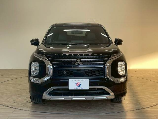 三菱 アウトランダー