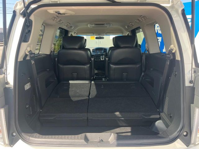 日産 エルグランド