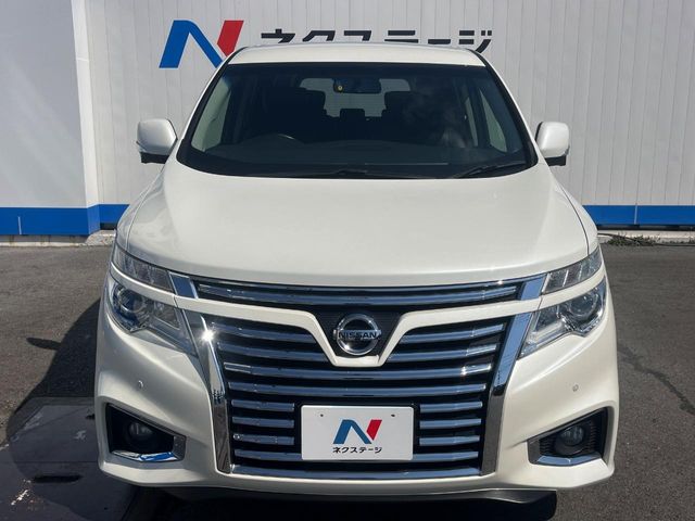 日産 エルグランド