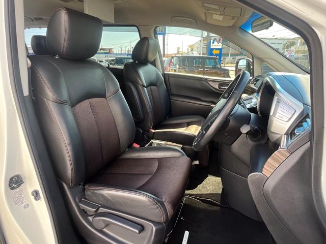 日産 エルグランド