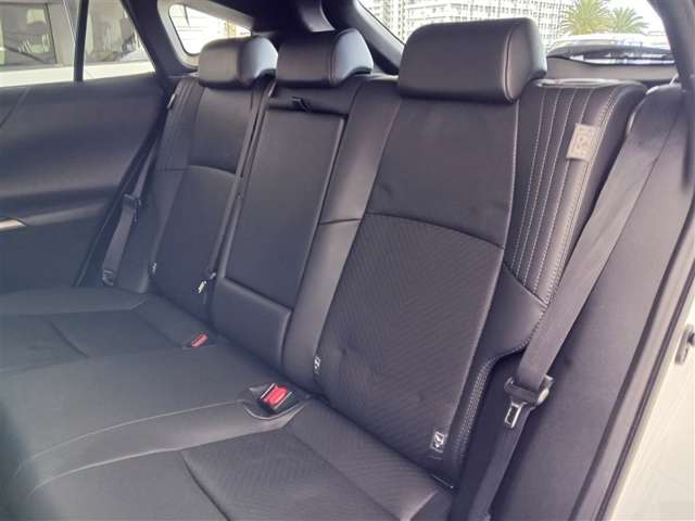 トヨタ ハリアー