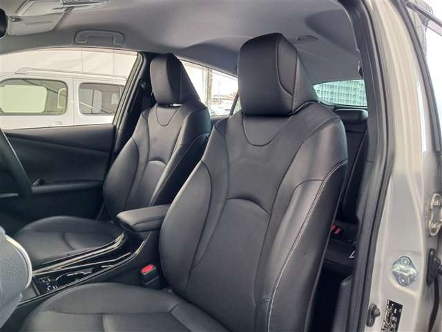 トヨタ プリウスPHV