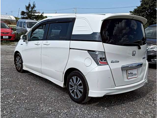 ホンダ フリードスパイクハイブリッド
