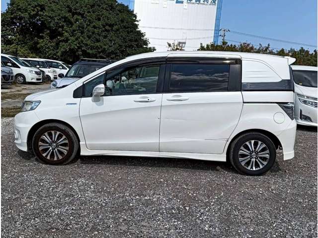 ホンダ フリードスパイクハイブリッド