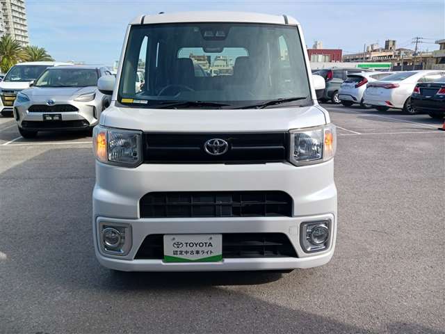 トヨタ ピクシスメガ 660D SAⅢ・2021(R3)年式・ホワイトパール・660cc
