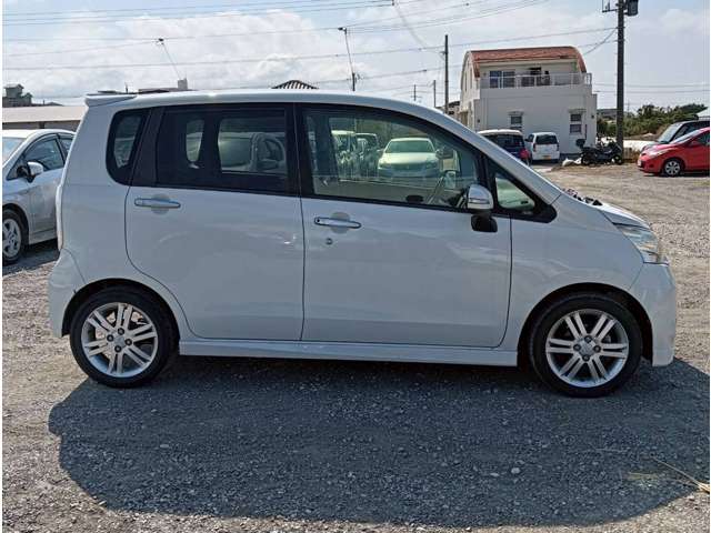 ダイハツ ムーヴ