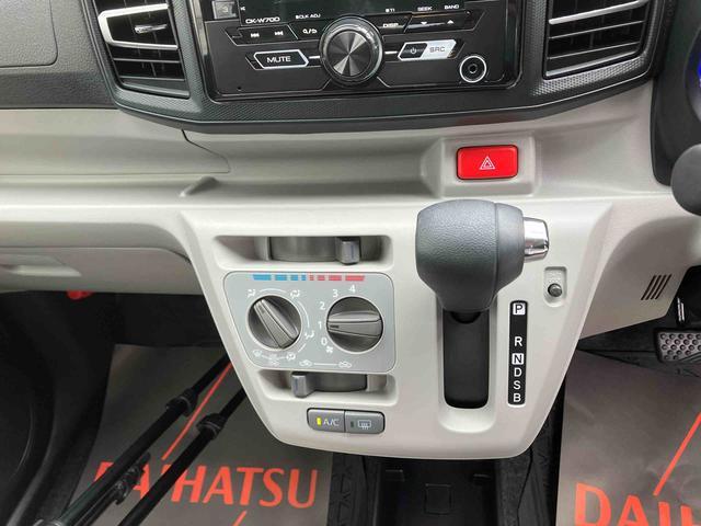 ダイハツ ミライース