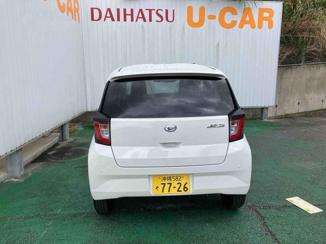 ダイハツ ミライース