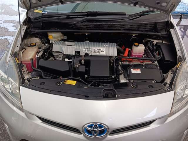 トヨタ プリウス