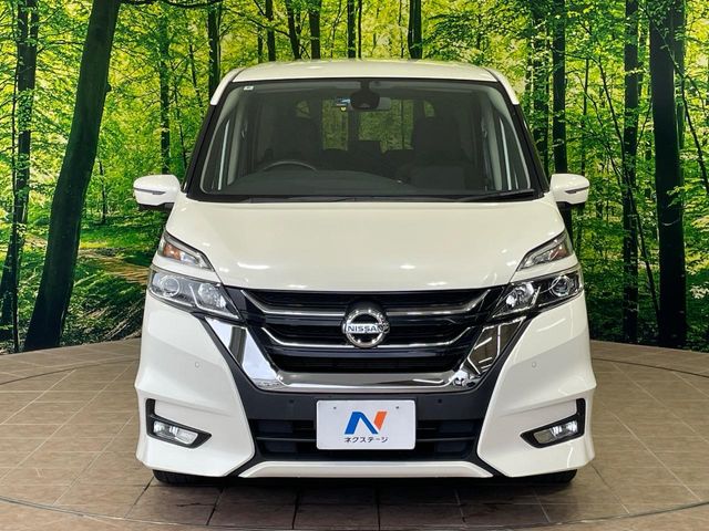 日産 セレナ